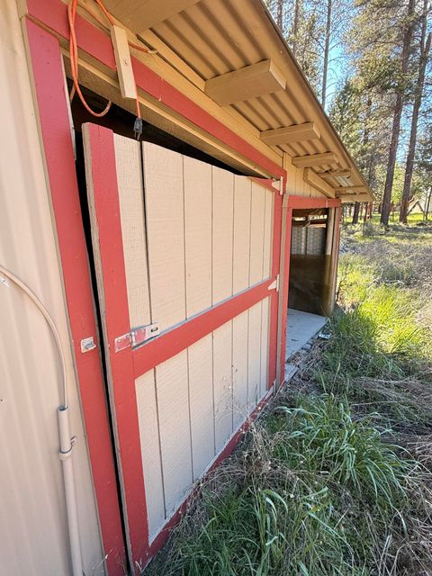 Tiny photo for 16025 Strawn Road, La Pine, OR 97739 (MLS # 220221509)