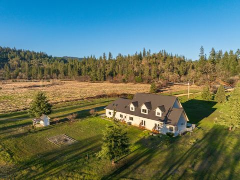 Tiny photo for 2275 Galice Road, Merlin, OR 97532 (MLS # 220215126)
