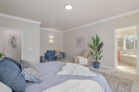 Tiny photo for 2275 Galice Road, Merlin, OR 97532 (MLS # 220215126)