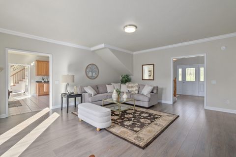 Tiny photo for 2275 Galice Road, Merlin, OR 97532 (MLS # 220215126)