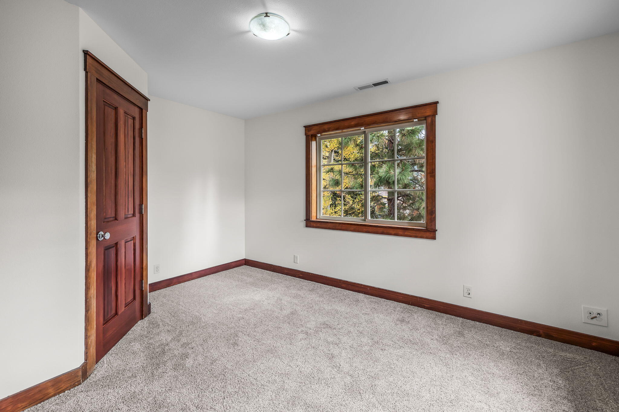 Broken Top - Residential