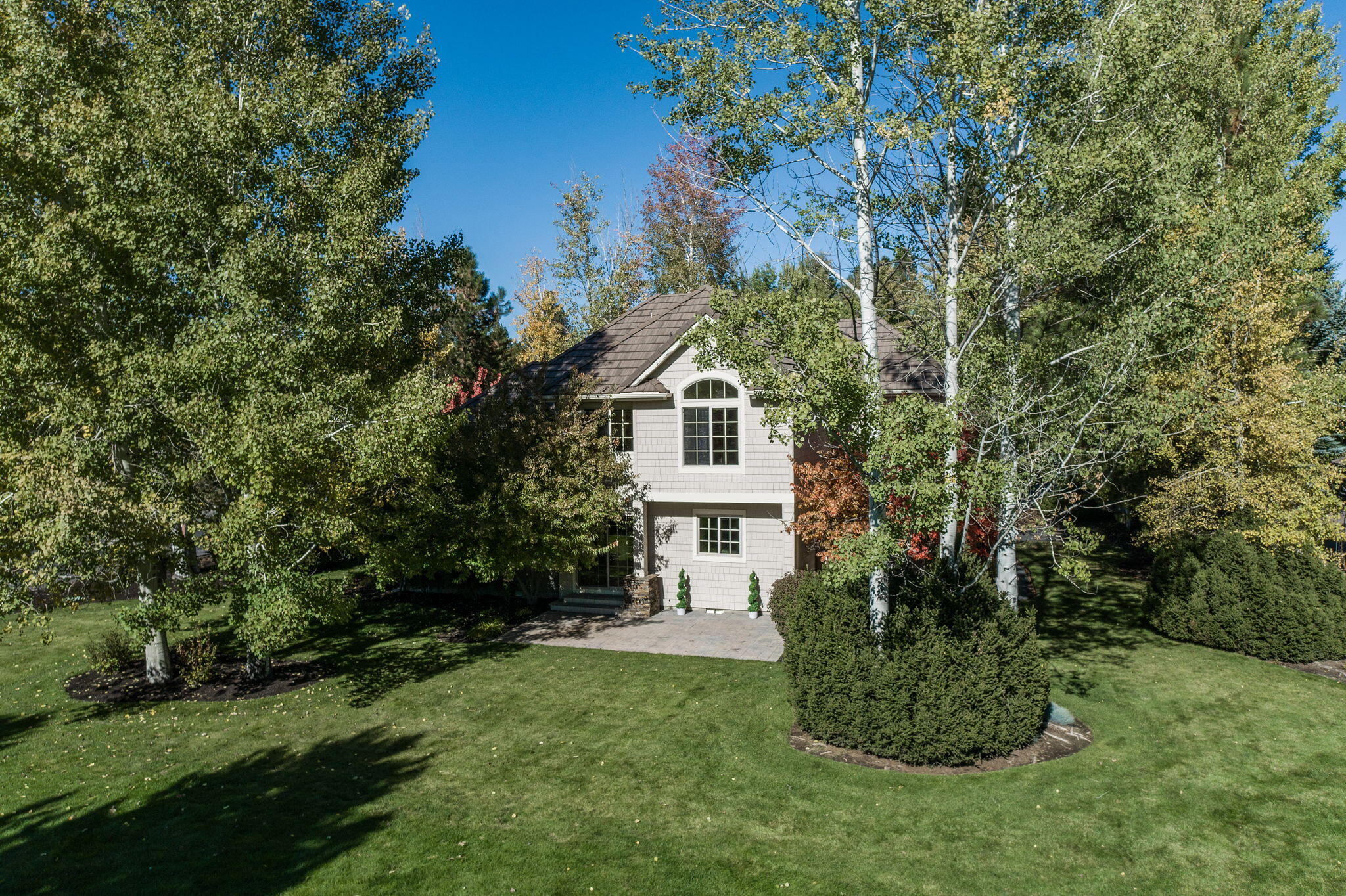 Broken Top - Residential