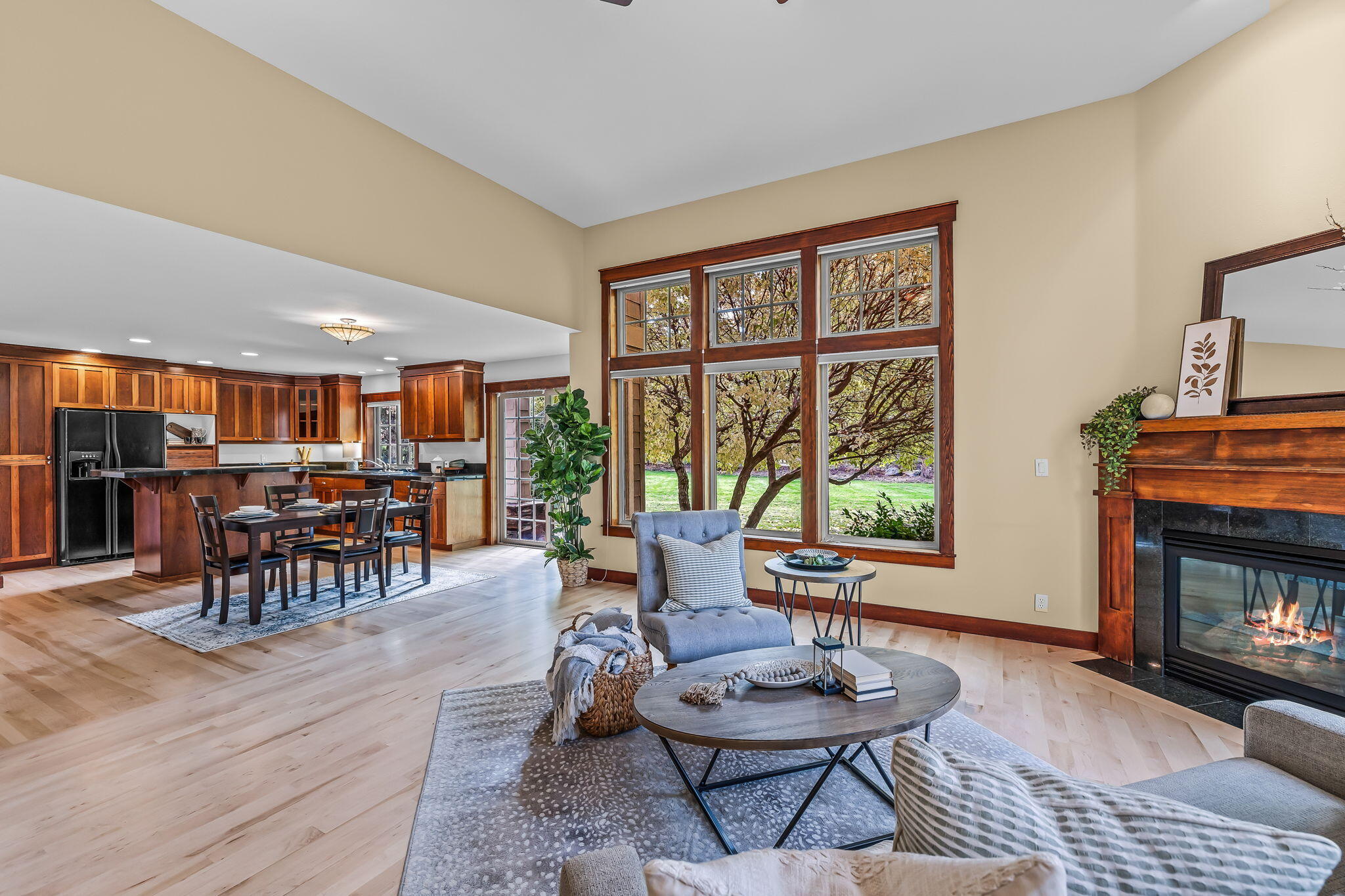 Broken Top - Residential