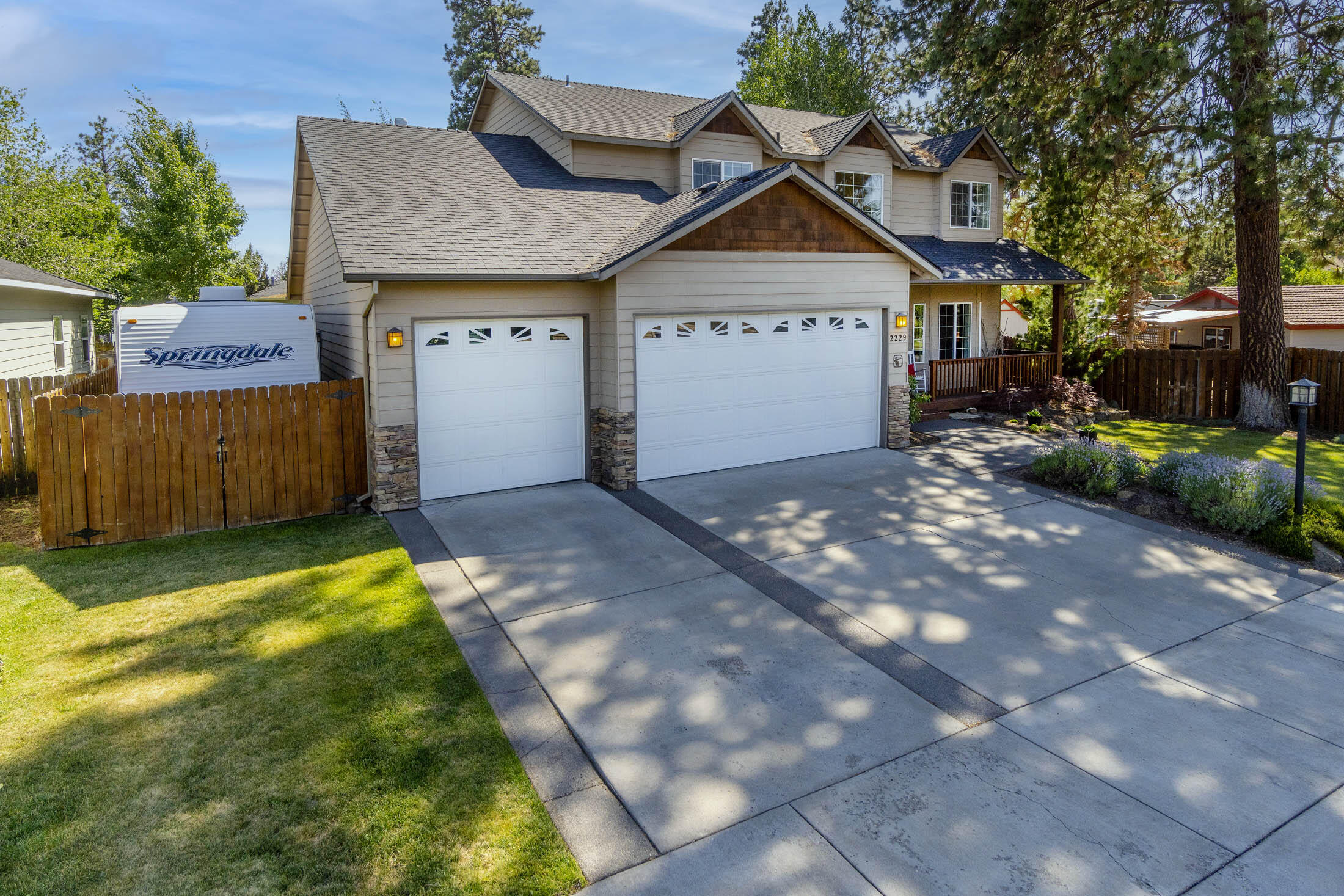 Hollow Pine Estate - Residential