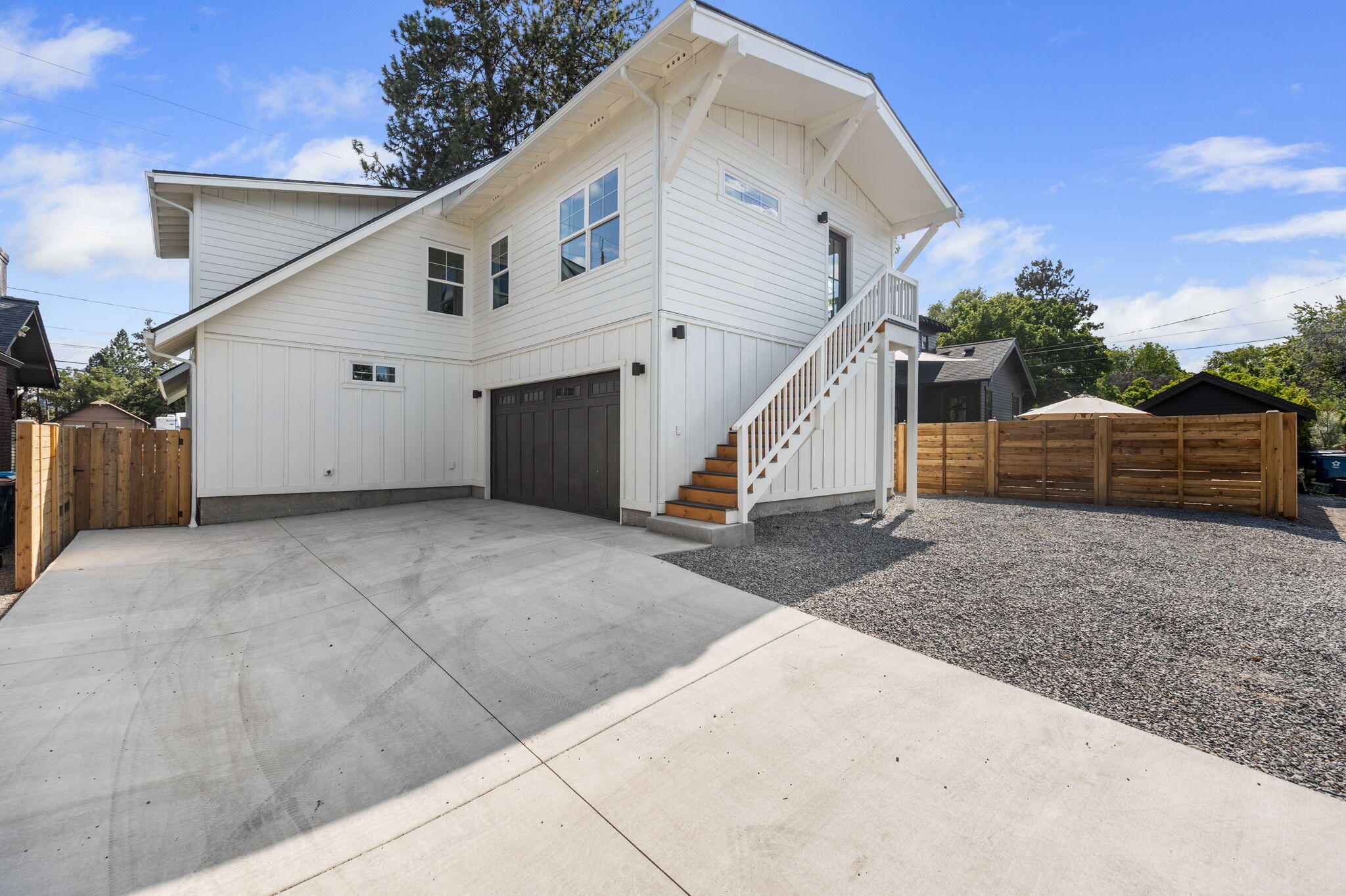 River Terrace - Residential