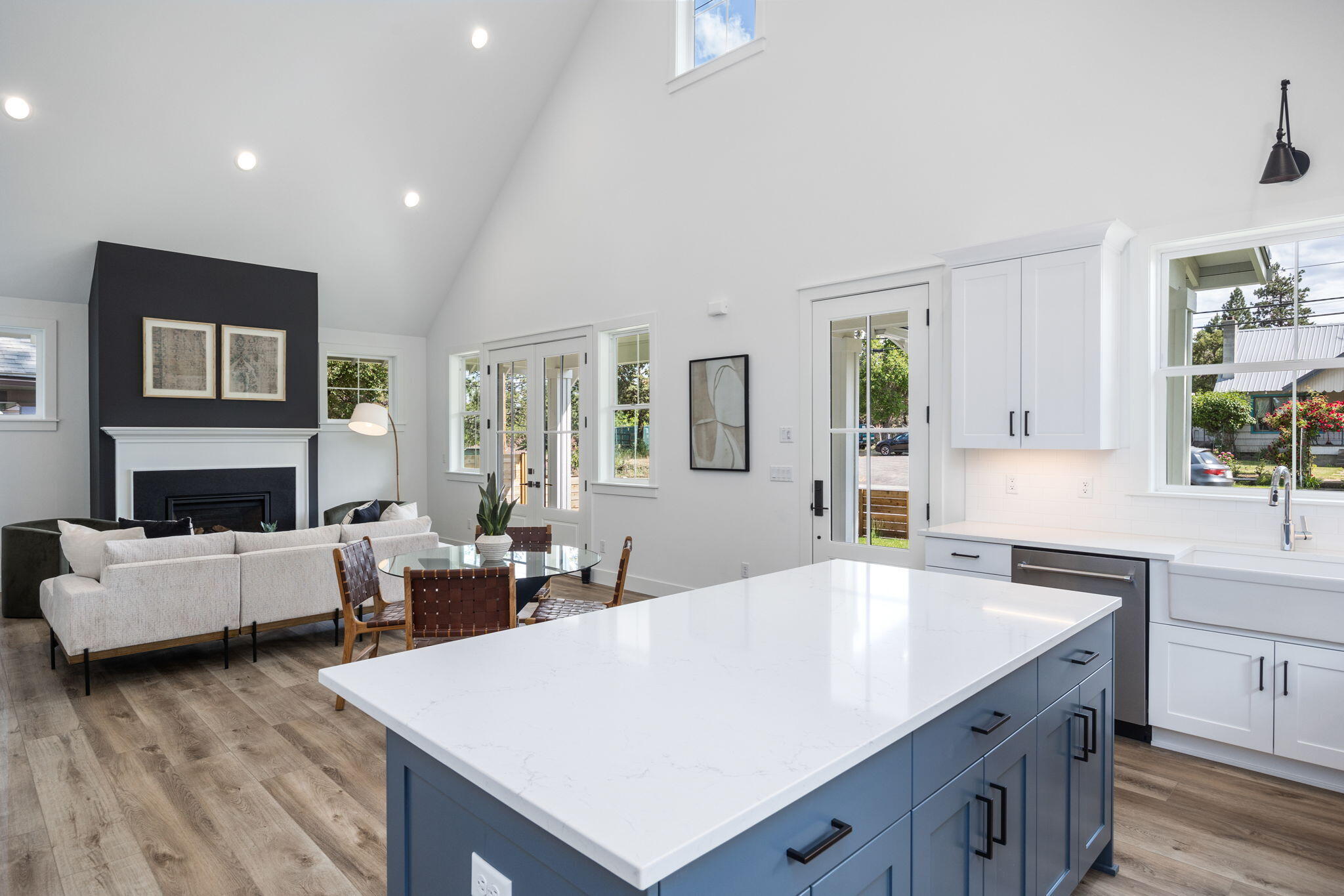 River Terrace - Residential