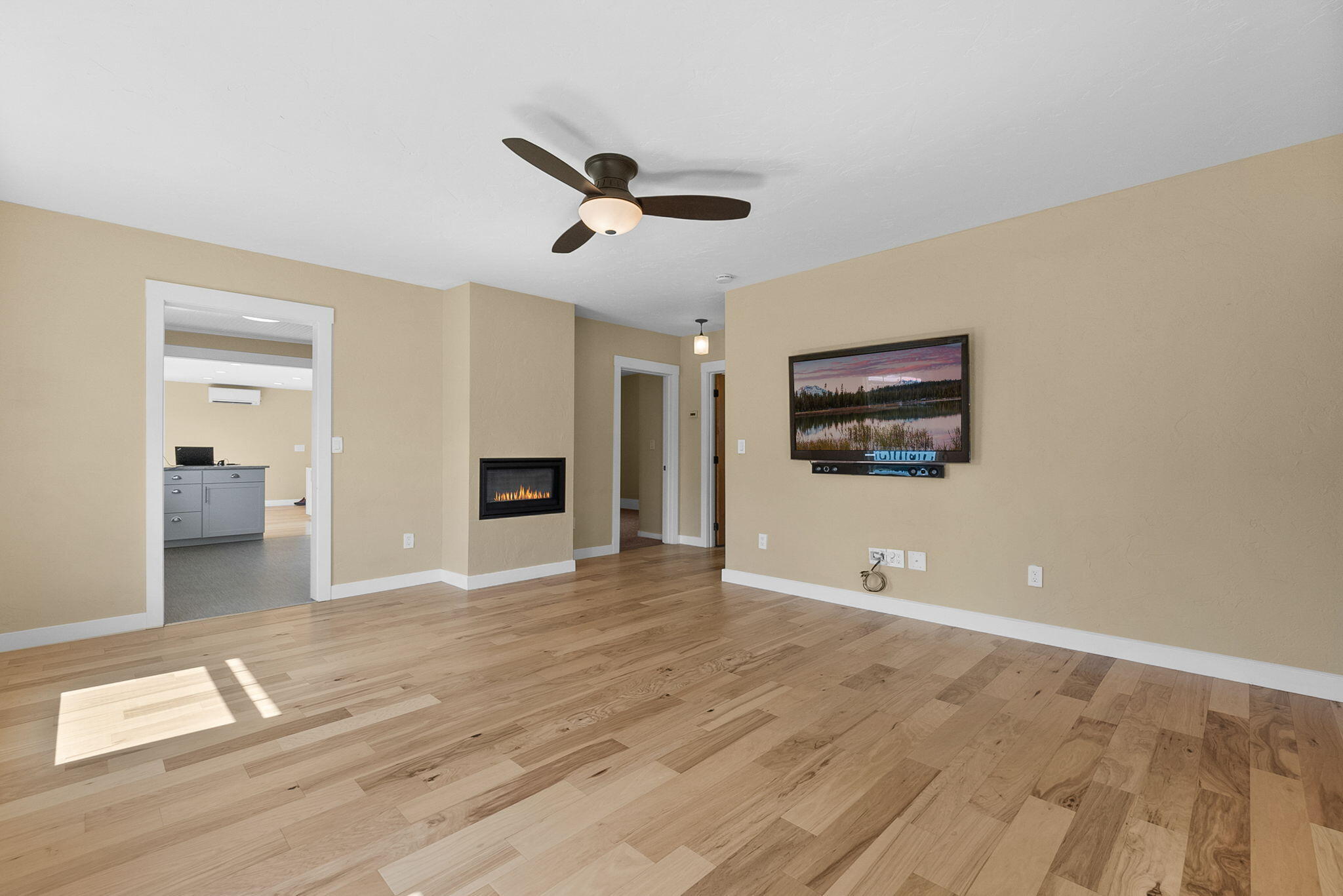 Townsite Of Redmond - Commercial Sale