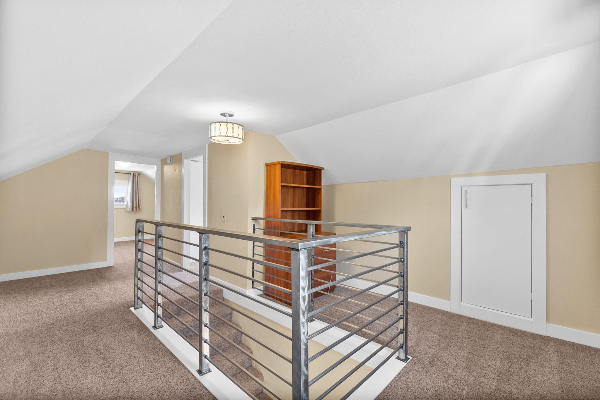 Townsite Of Redmond - Commercial Sale