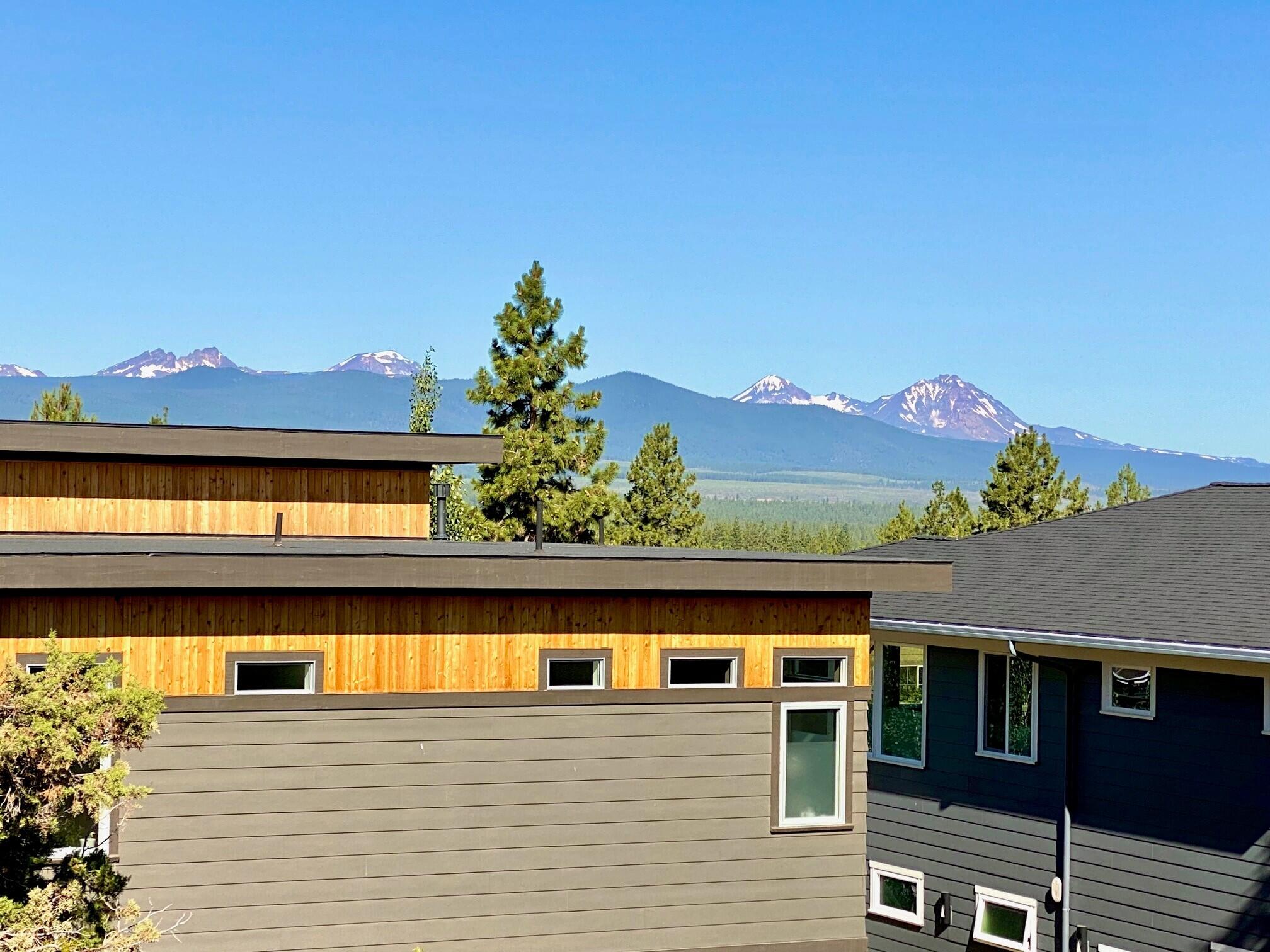 Marken Summit - Residential