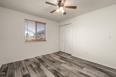 Tiny photo for 841 NW Negus Place, Redmond, OR 97756 (MLS # 220222922)