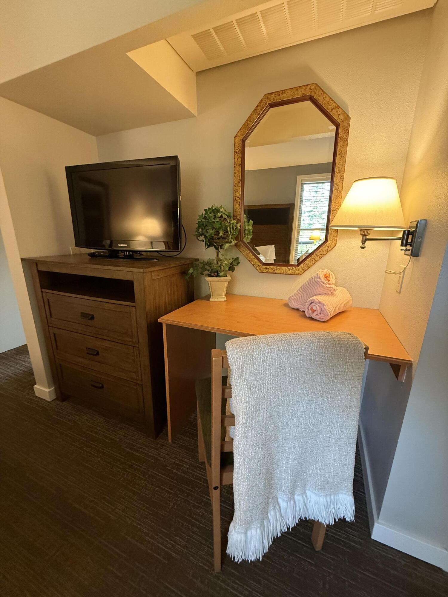 Inn Of The 7th - Residential