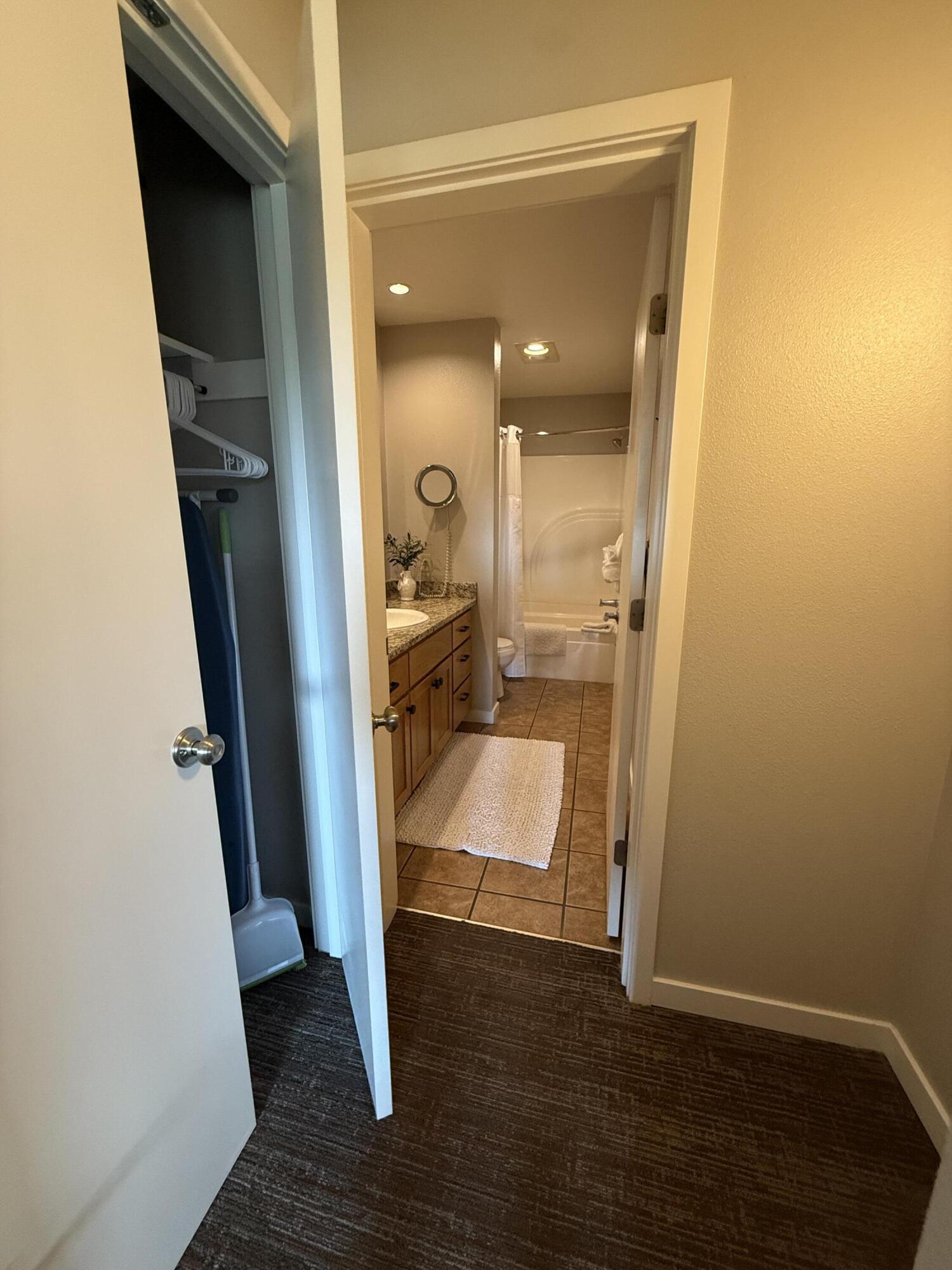 Inn Of The 7th - Residential