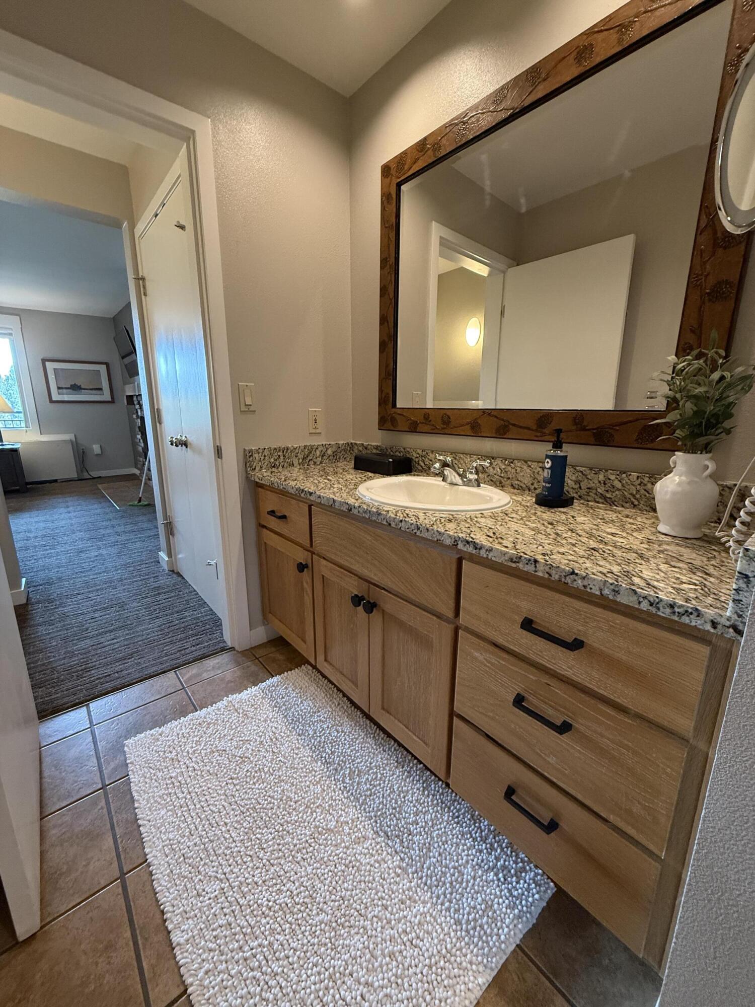 Inn Of The 7th - Residential