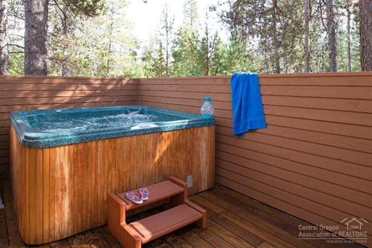 Fairway Crest Village - Residential