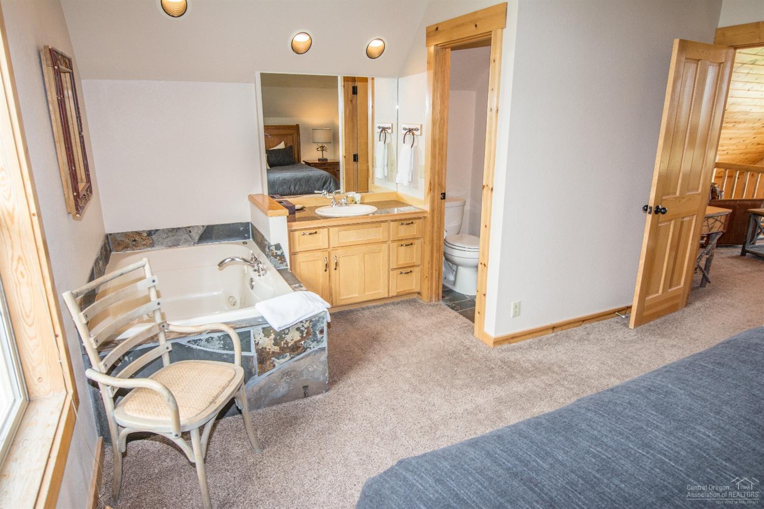 Eagle Crest - Residential