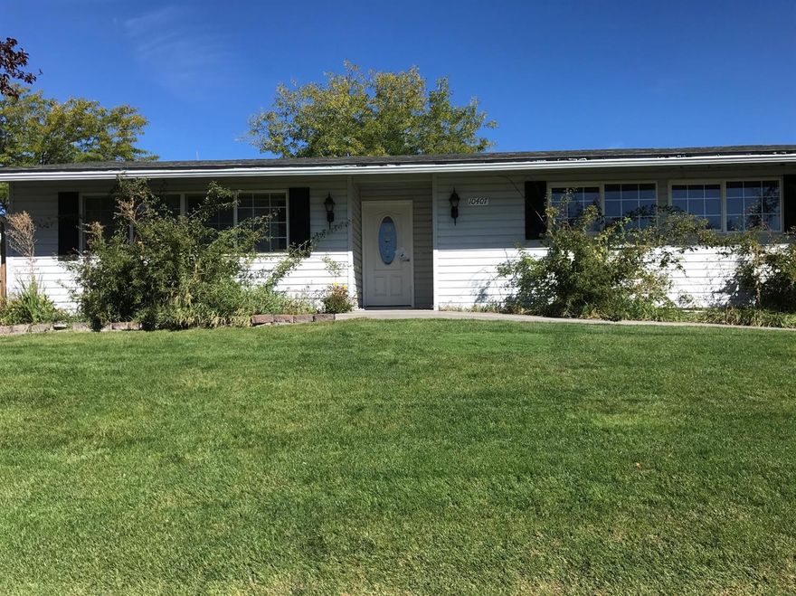 A wonderful community and a wonderful home at the top of the street. A must see.