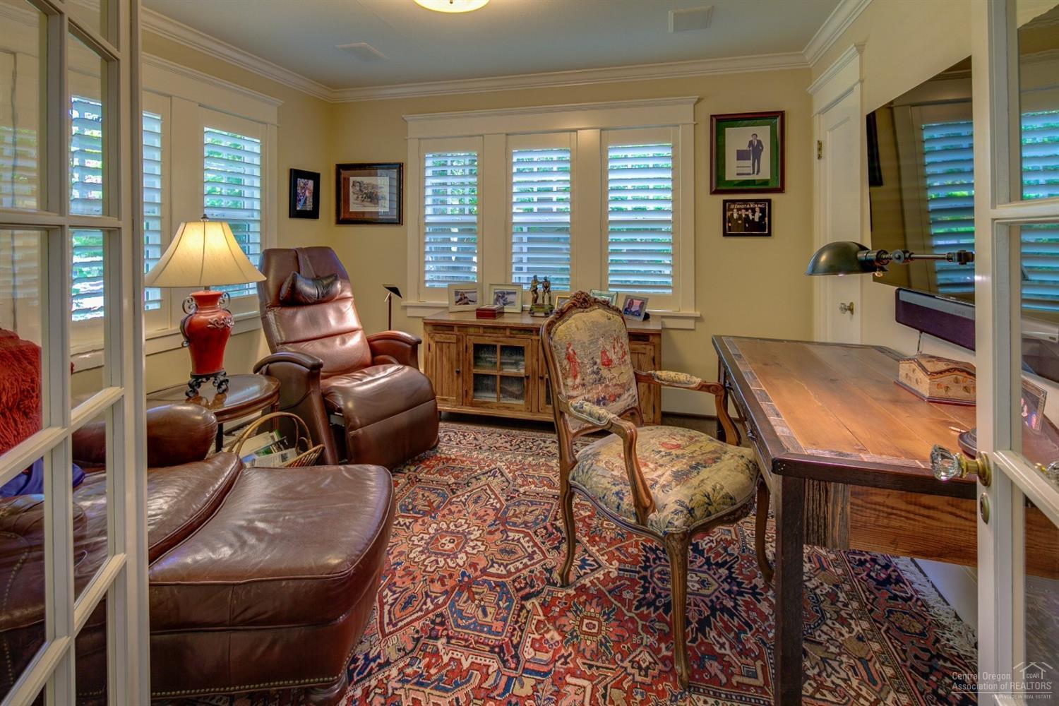 1st Addition Bend Pk - Residential