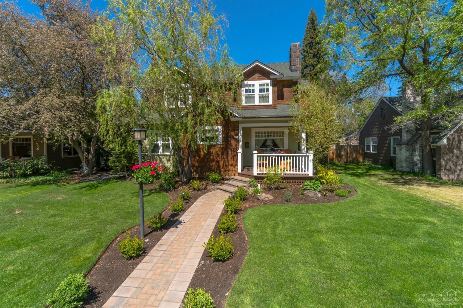 1st Addition Bend Pk - Residential