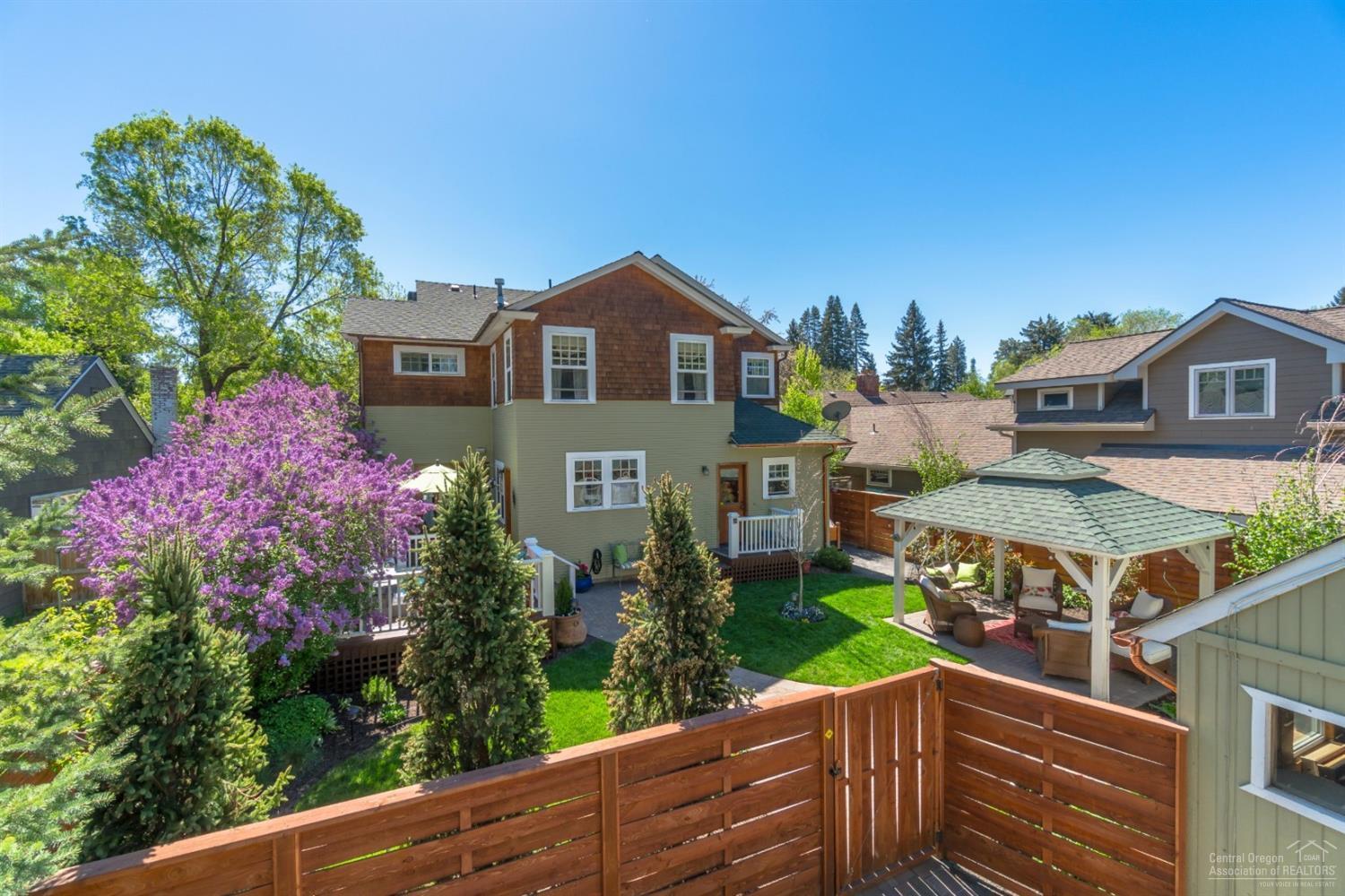 1st Addition Bend Pk - Residential