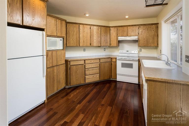 Whispering Pines - Residential