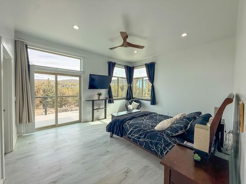 Tiny photo for 6182 SE Davis Loop, Prineville, OR 97754 (MLS # 220217053)