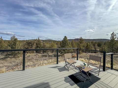 Tiny photo for 6182 SE Davis Loop, Prineville, OR 97754 (MLS # 220217053)