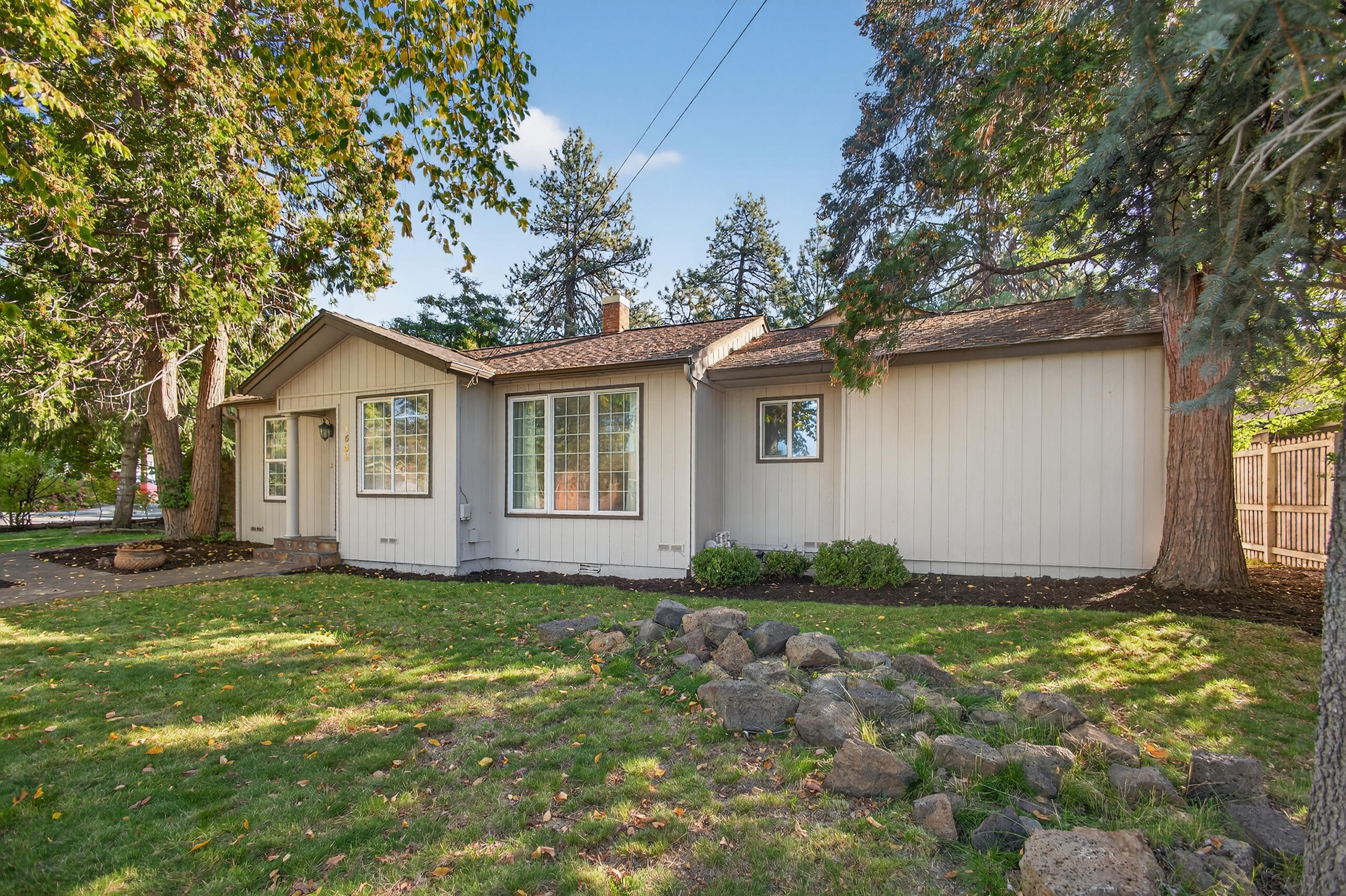 1532 NE 9th Street