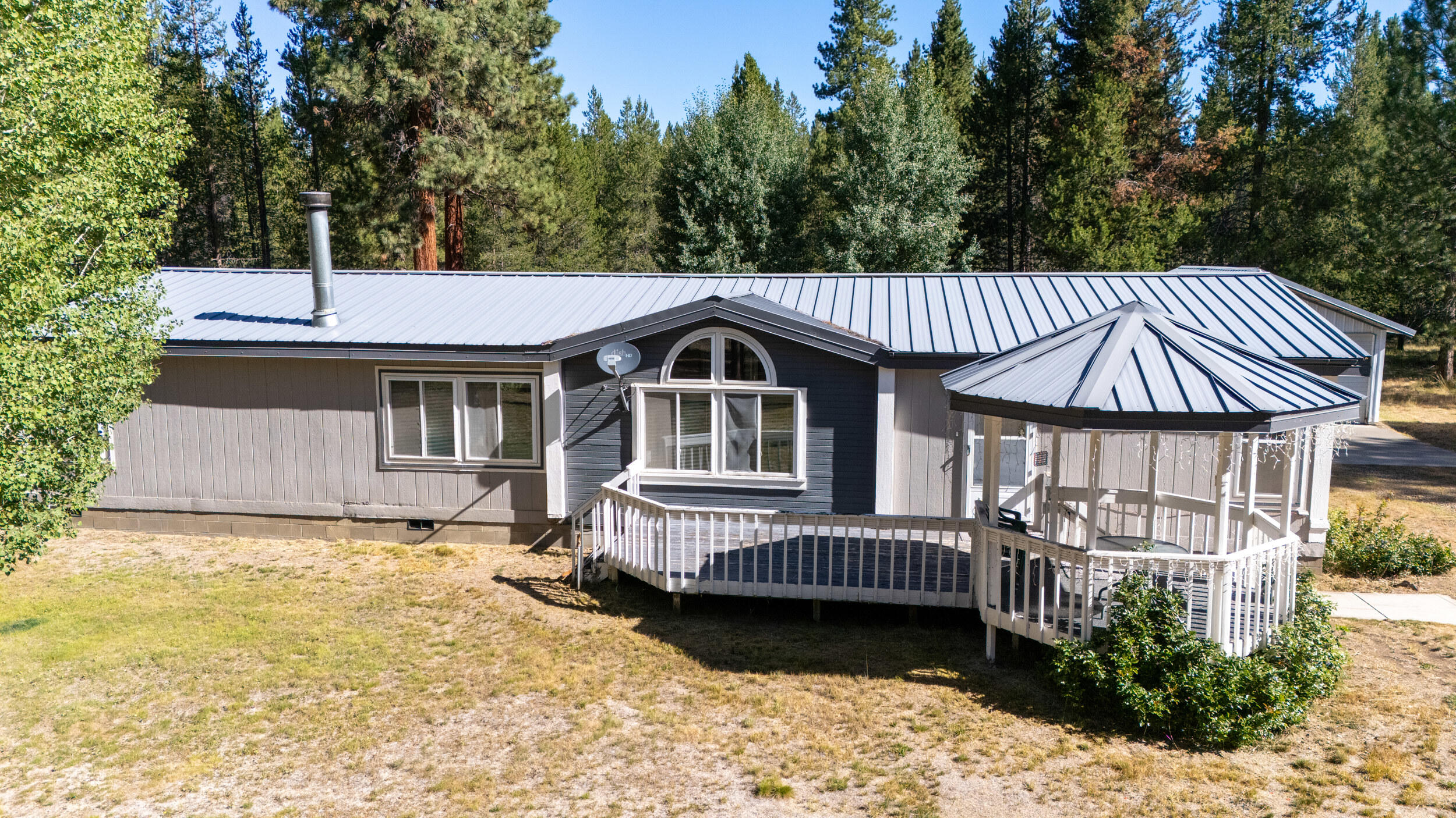 Wagon Trail Acreages - Residential