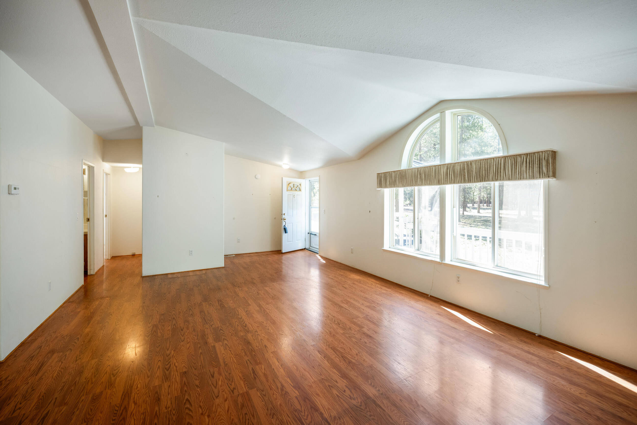 Wagon Trail Acreages - Residential