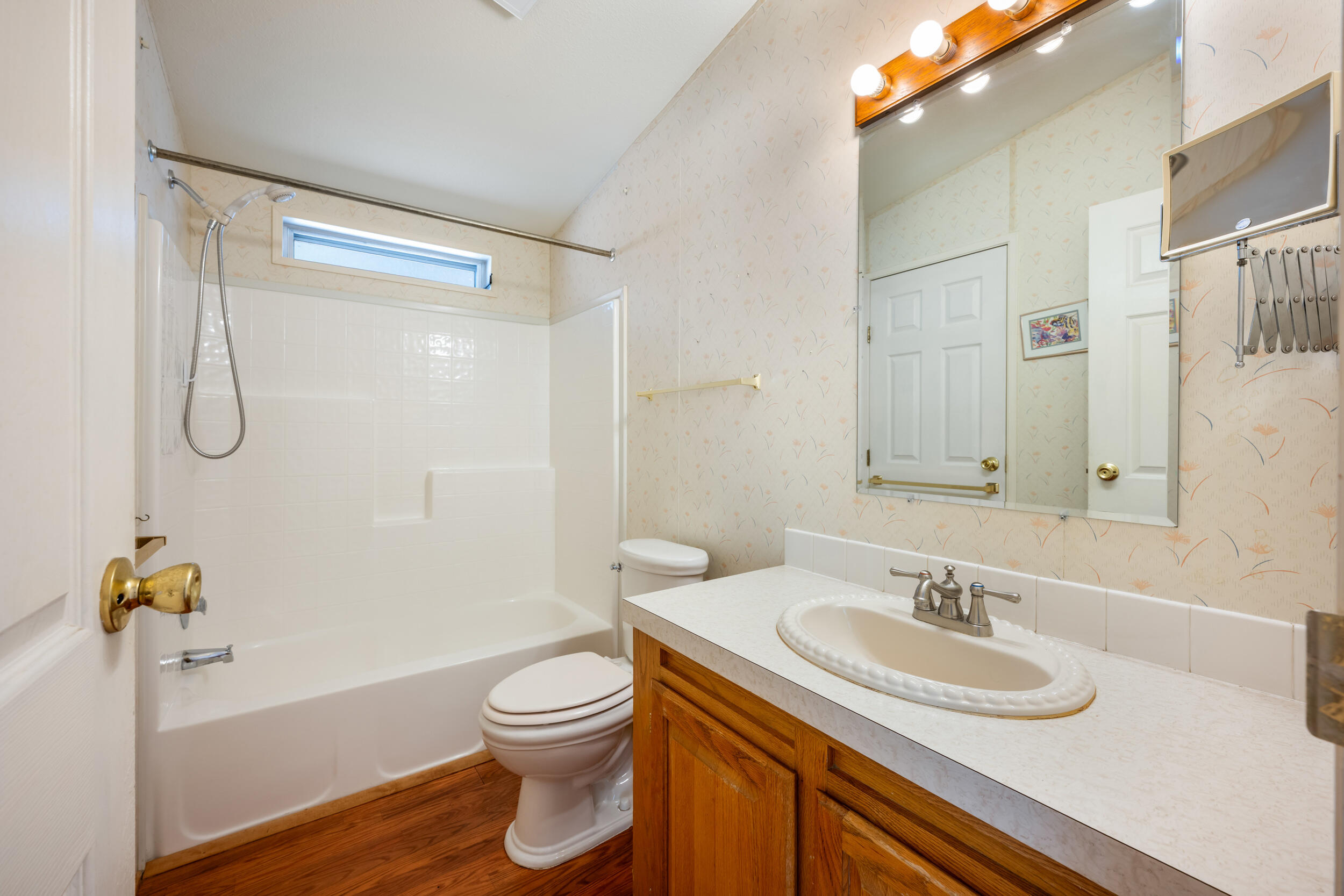 Wagon Trail Acreages - Residential