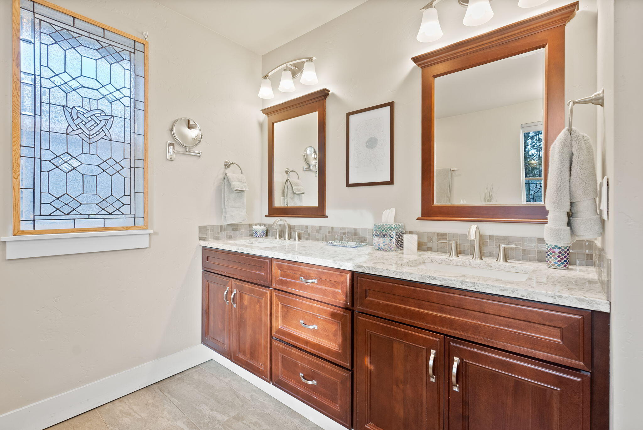 Roaring Springs - Residential