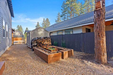 Tiny photo for 410 S Timber Creek Drive, Sisters, OR 97759 (MLS # 220213056)