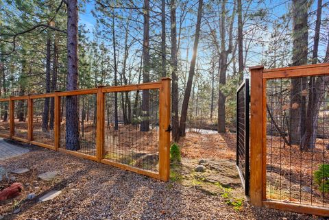 Tiny photo for 410 S Timber Creek Drive, Sisters, OR 97759 (MLS # 220213056)