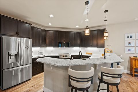 Tiny photo for 410 S Timber Creek Drive, Sisters, OR 97759 (MLS # 220213056)