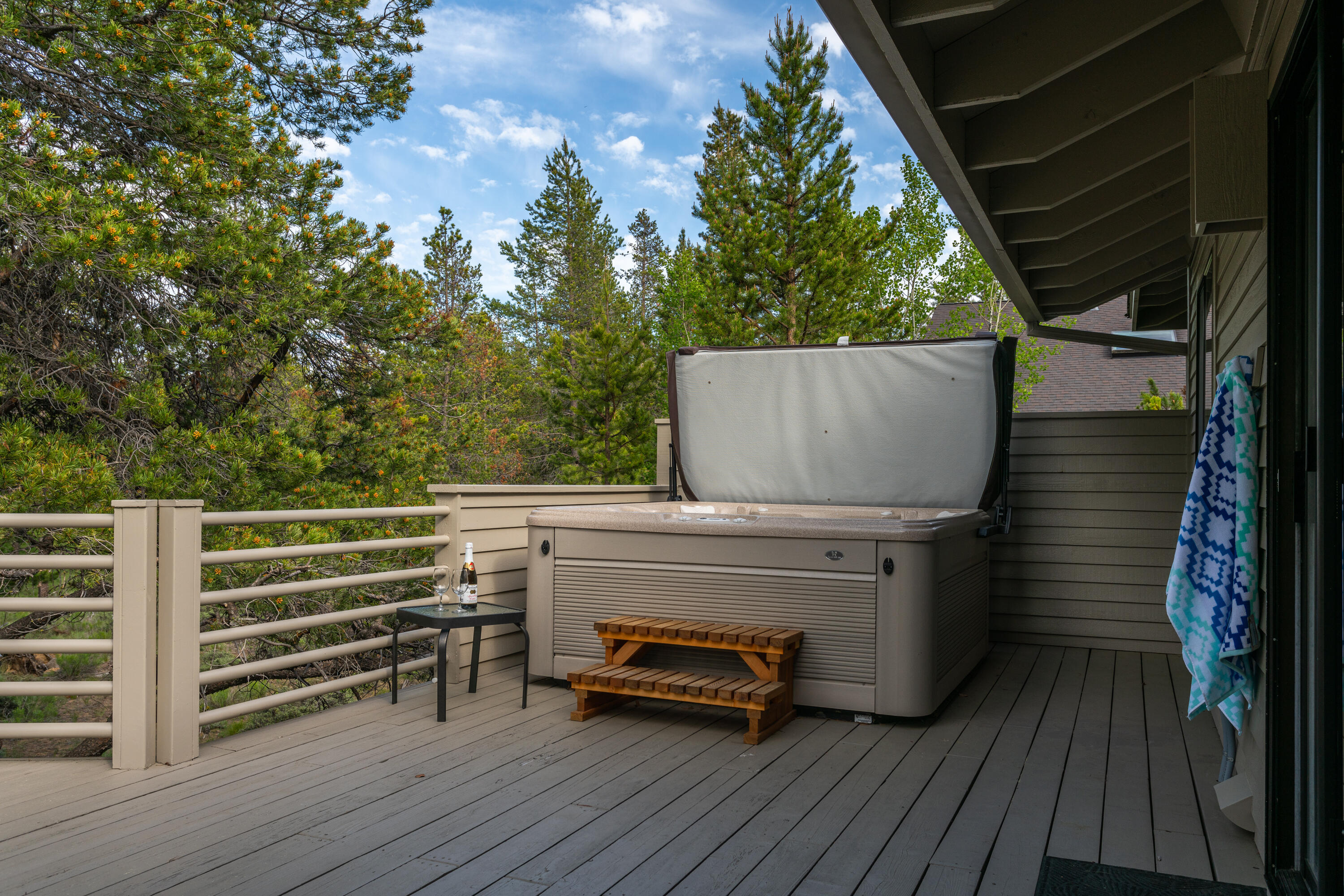 Fairway Crest Village - Residential