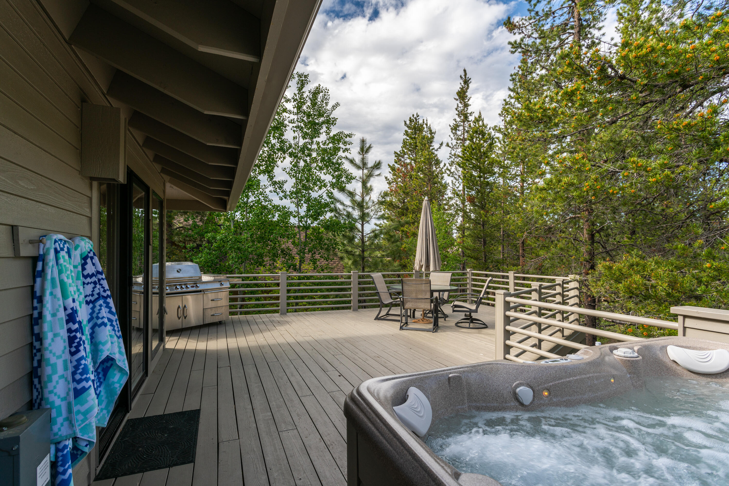 Fairway Crest Village - Residential