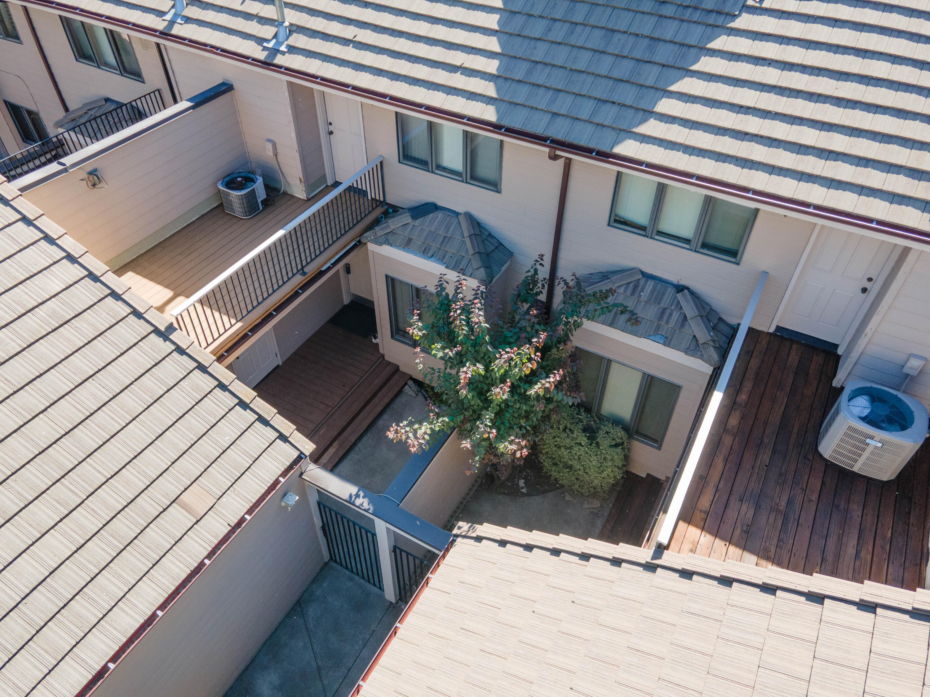 Harbor Isles - Residential