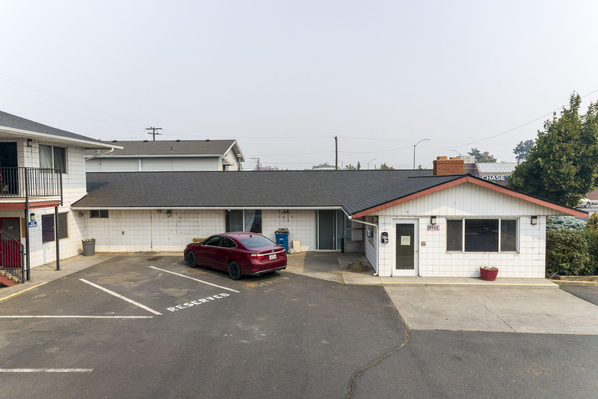 Townsite Of Redmond - Commercial Sale