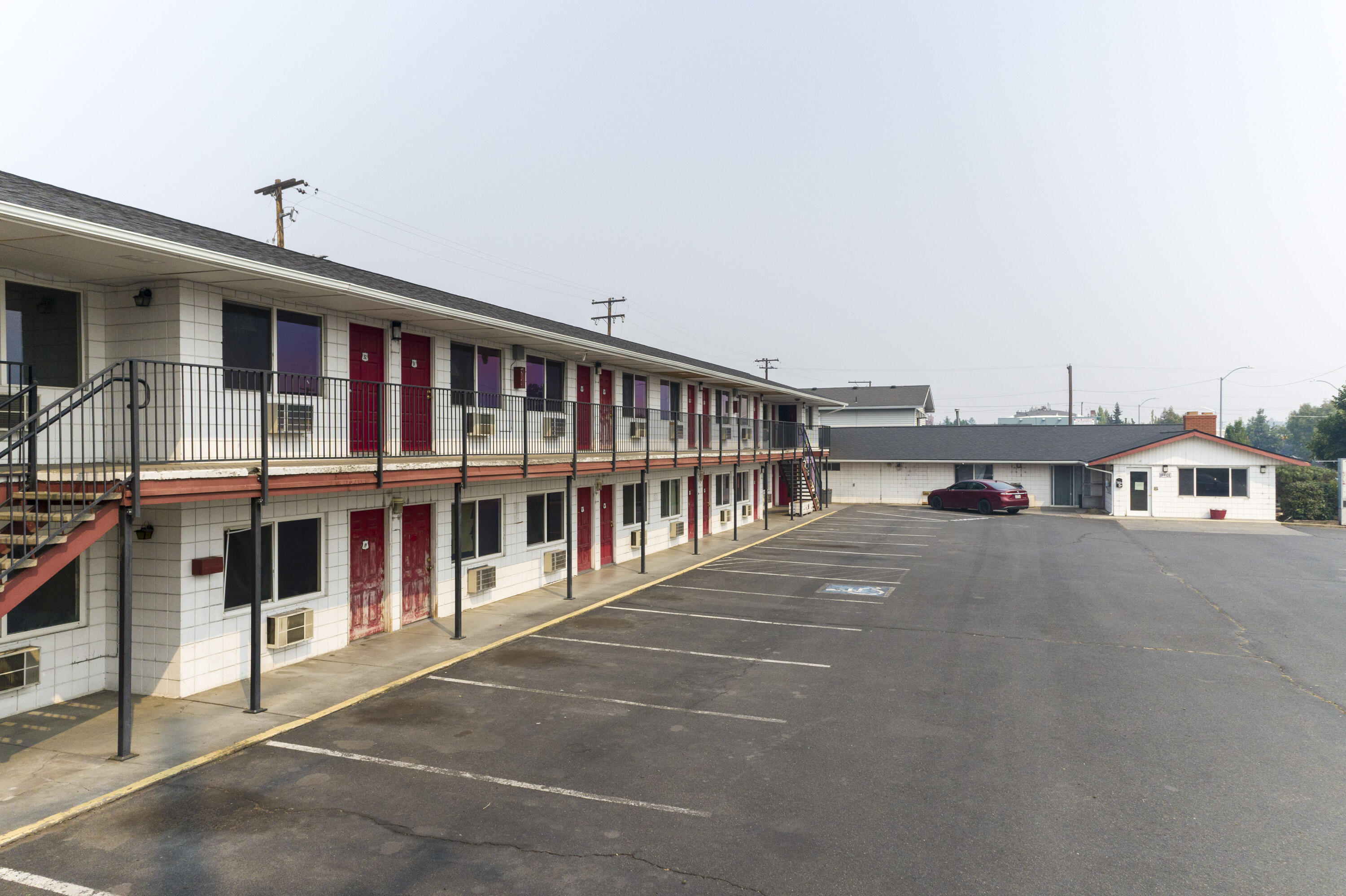 Townsite Of Redmond - Commercial Sale