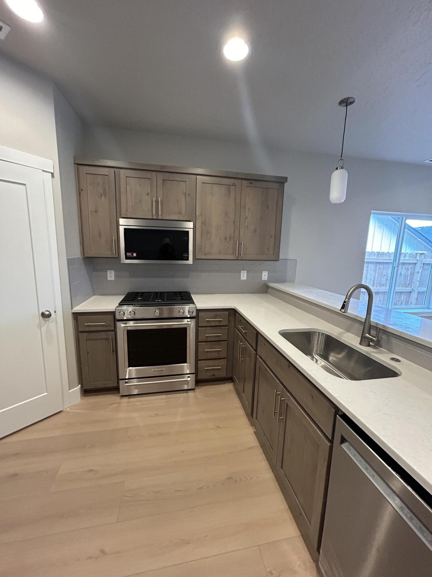 Owen Ridge - Residential