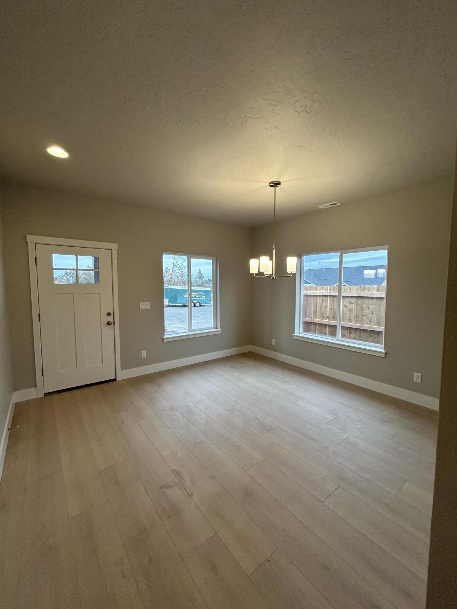 Owen Ridge - Residential