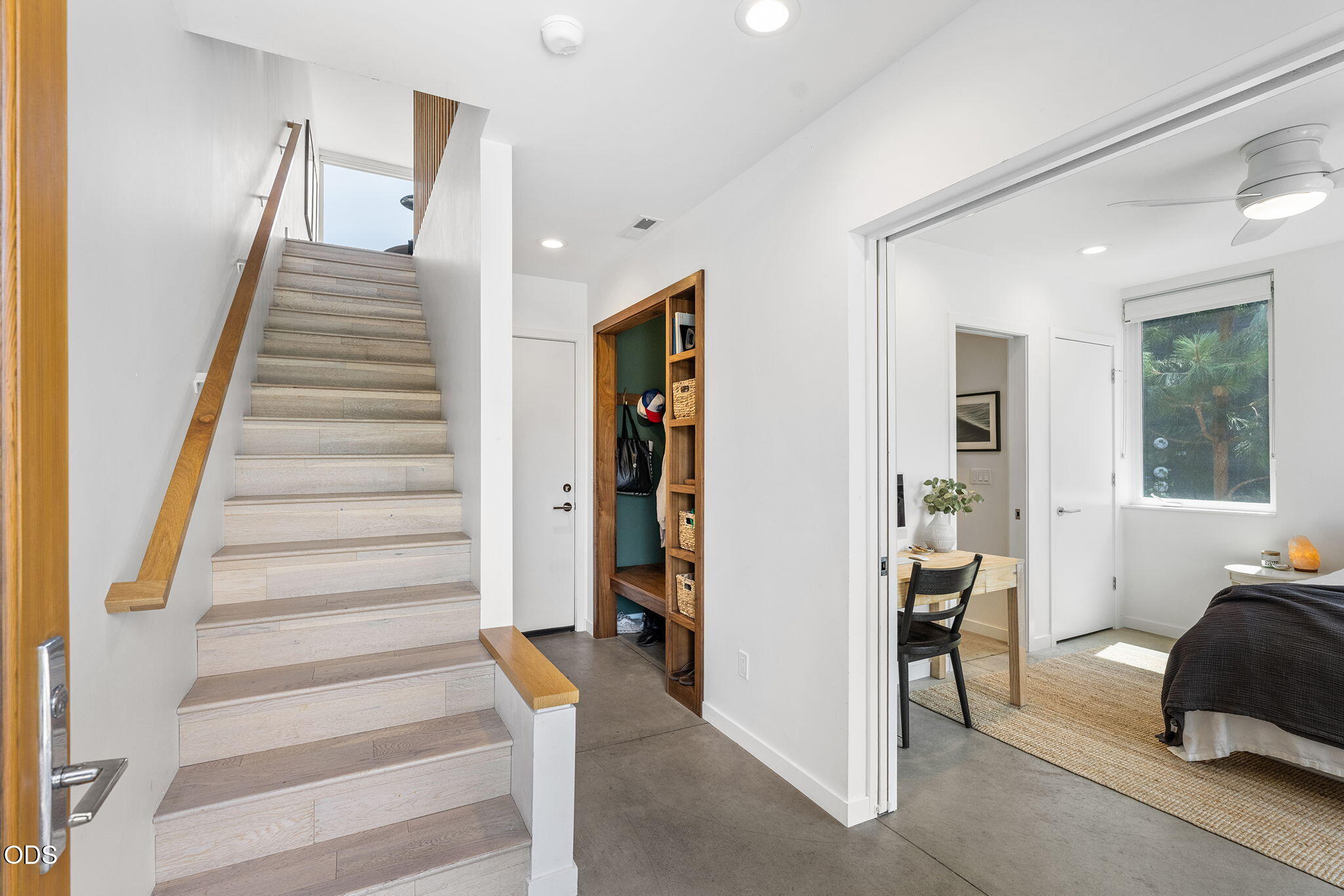55 SW Wall Street 16