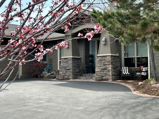 Eagle Crest - Residential