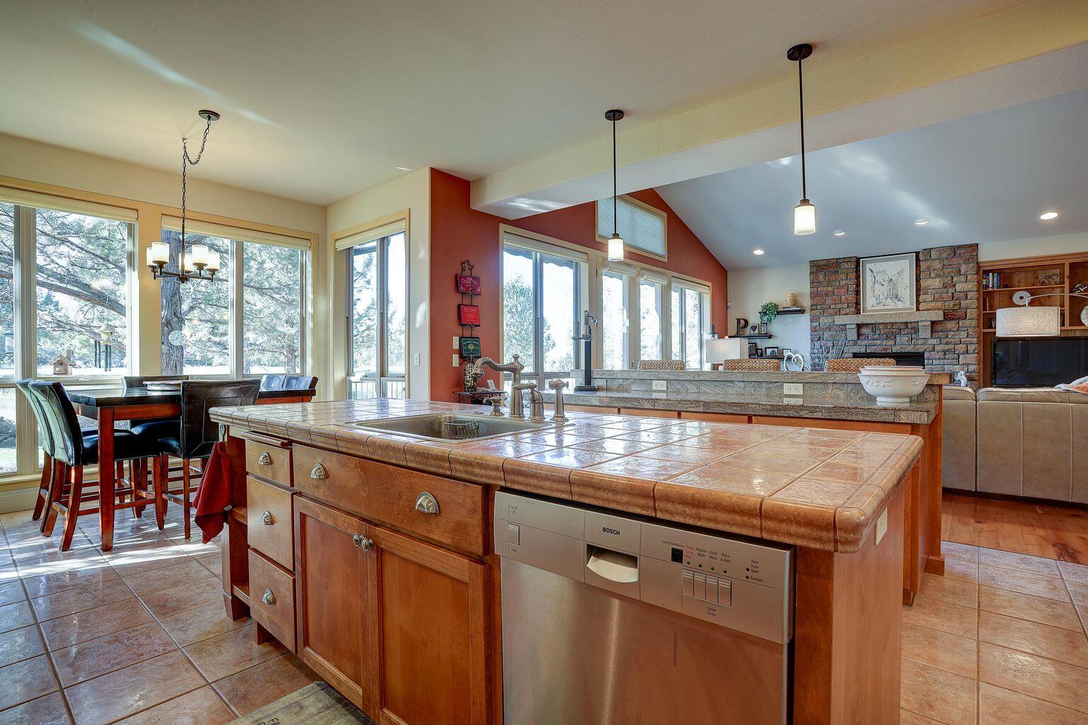 Eagle Crest - Residential