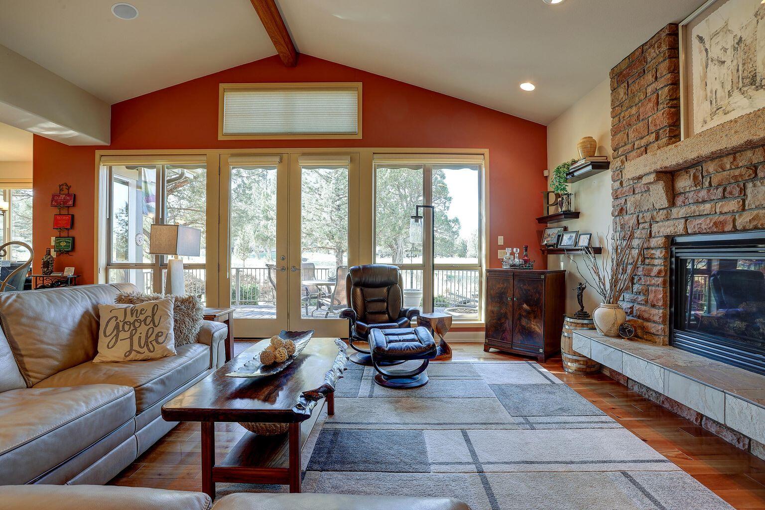 665 Nutcracker Drive