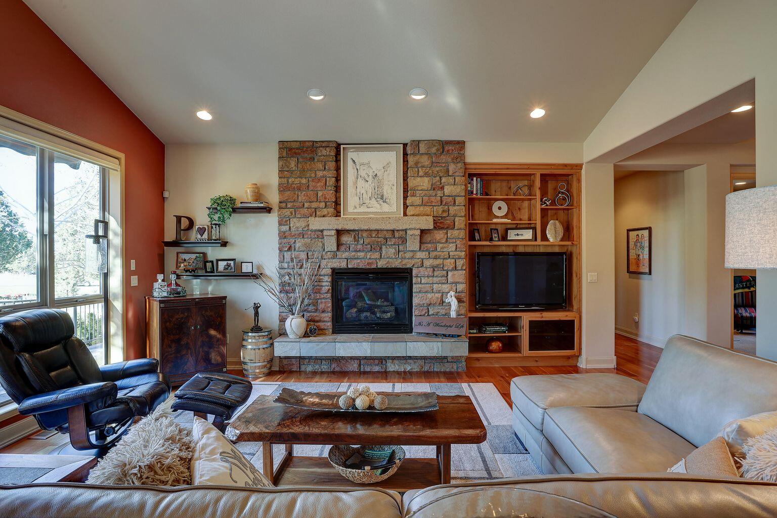 Eagle Crest - Residential