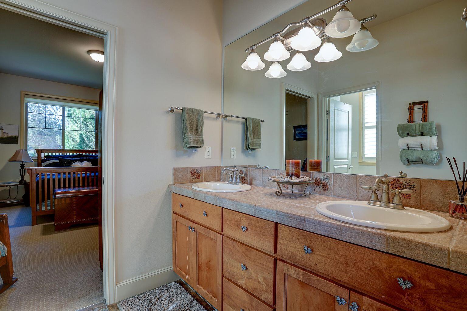 Eagle Crest - Residential