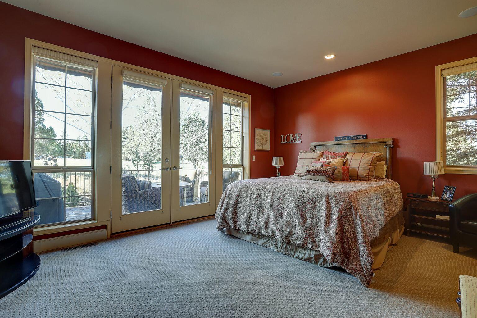 Eagle Crest - Residential