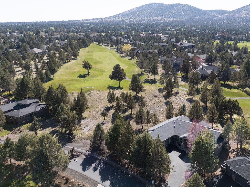 Eagle Crest - Residential