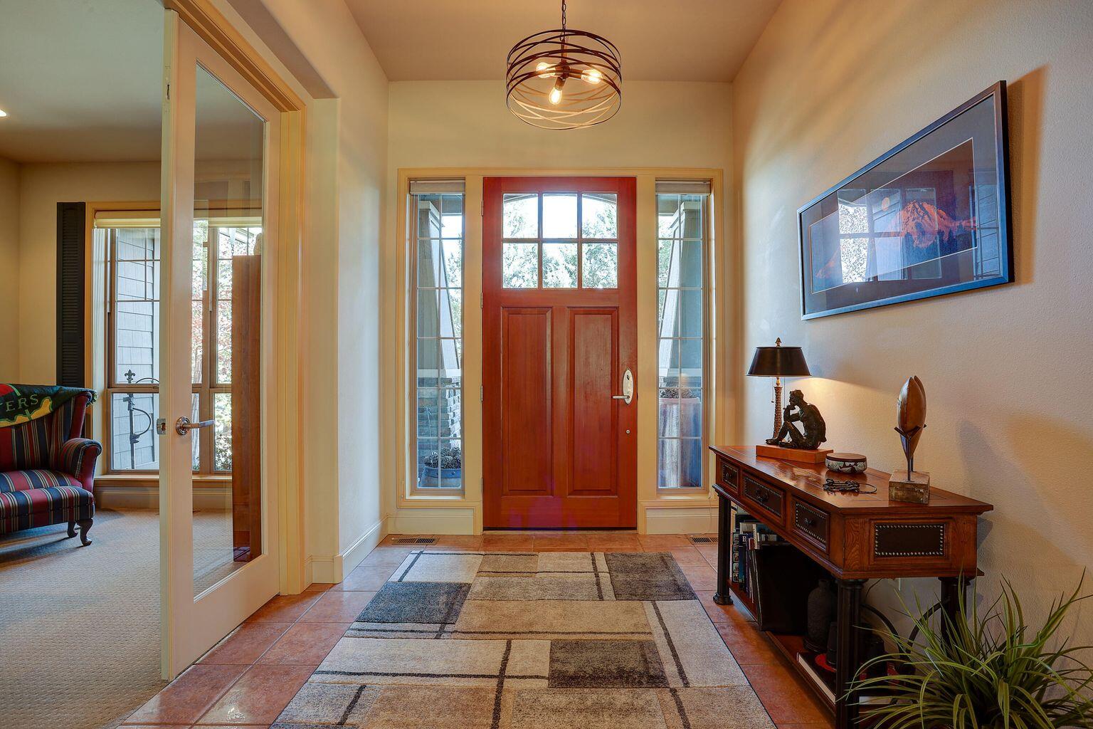 665 Nutcracker Drive